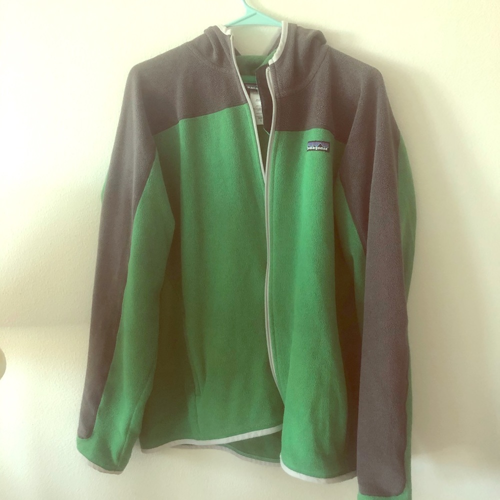 Patagonia fleece zip up hoodie L